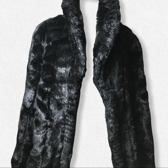 Jerry Lewis Black Fur Faux Coat - Picture 1 of 6